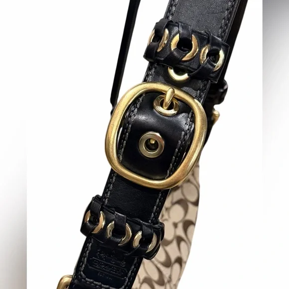 Coach Vintage Signature C Brown Tan Bleecker Hobo Bag - Picture 8 of 16